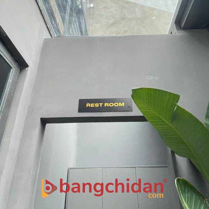 Ưu điểm của biển phòng ban Inox