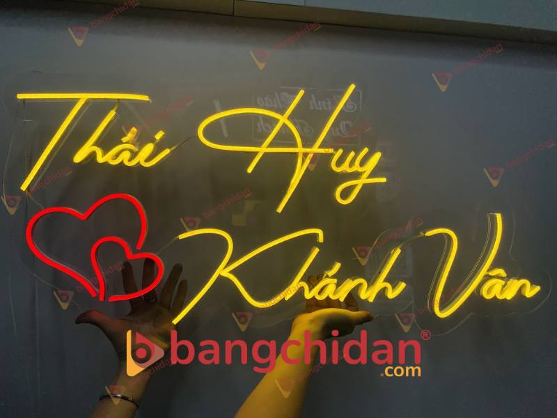 Đèn Led Neon Tên cặp đôi