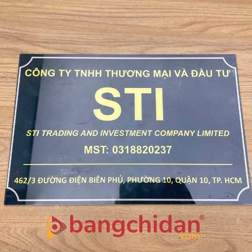 bảng tên công ty mica