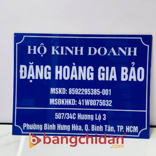 bảng tên công ty mica
