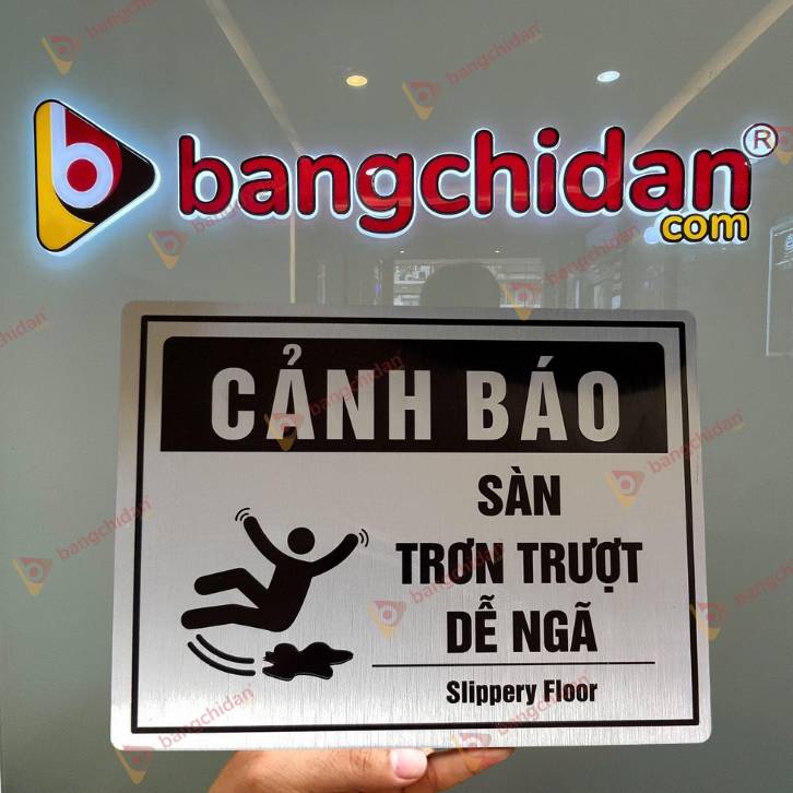 Biển cảnh cáo trơn trượt Inox