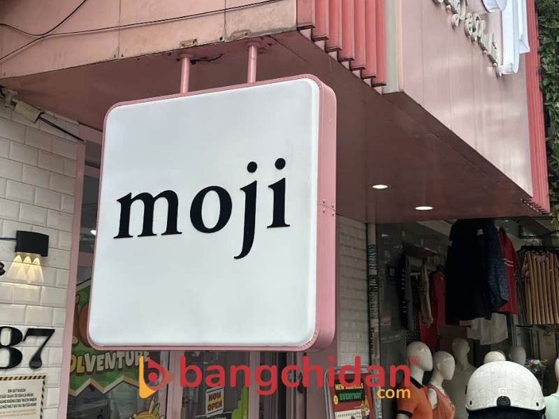 Hộp đèn hút nổi vuông